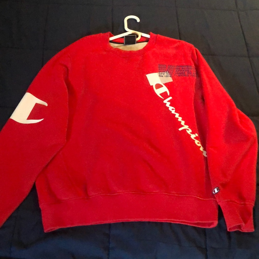 A large red champion super fleece